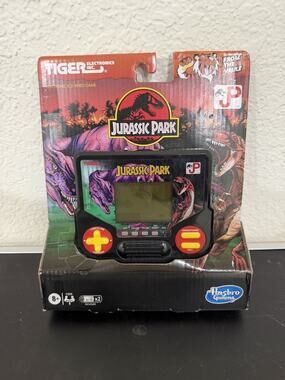 Tiger Electronics JURASSIC PARK 2021 LCD Handheld Retro Video Game New In Box